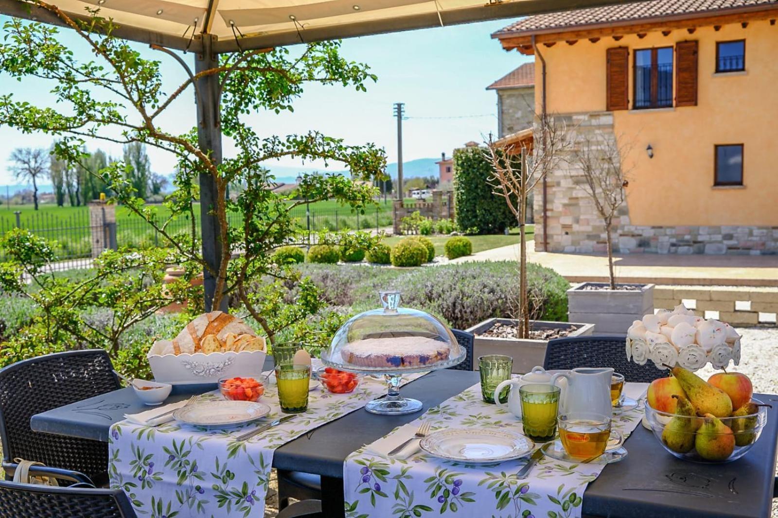 Il Fienile Di Assisi Villa Bagian luar foto