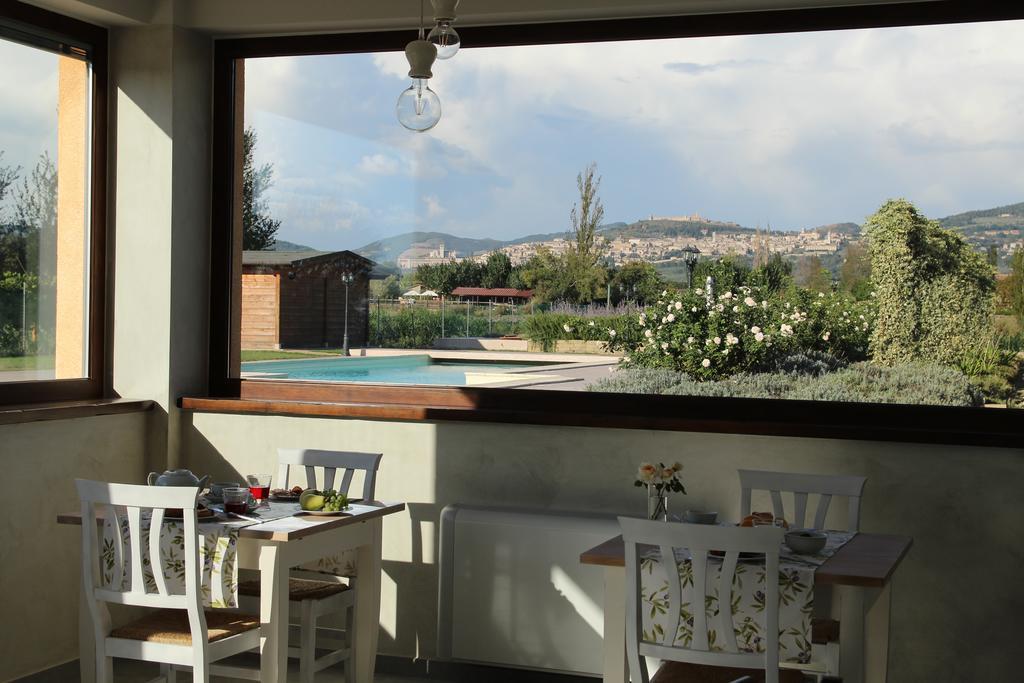 Il Fienile Di Assisi Villa Bagian luar foto