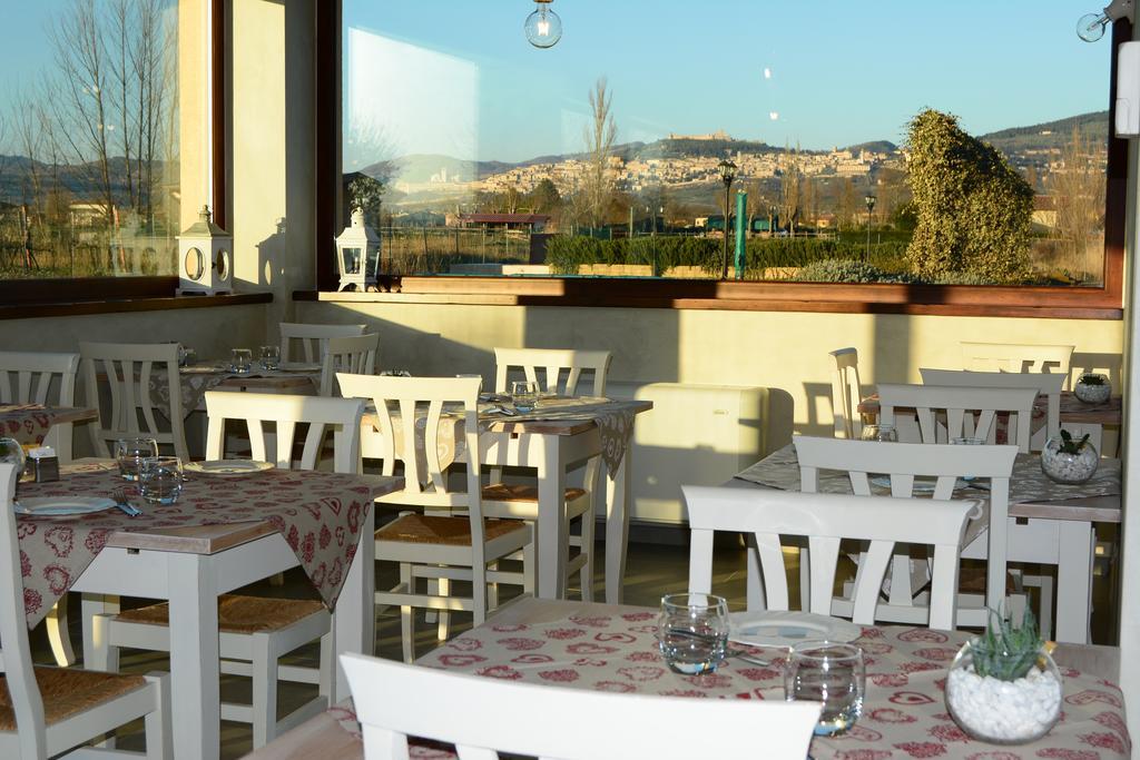 Il Fienile Di Assisi Villa Bagian luar foto